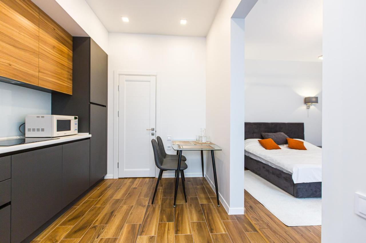 3 Vodna Apartment Lviv Exterior photo