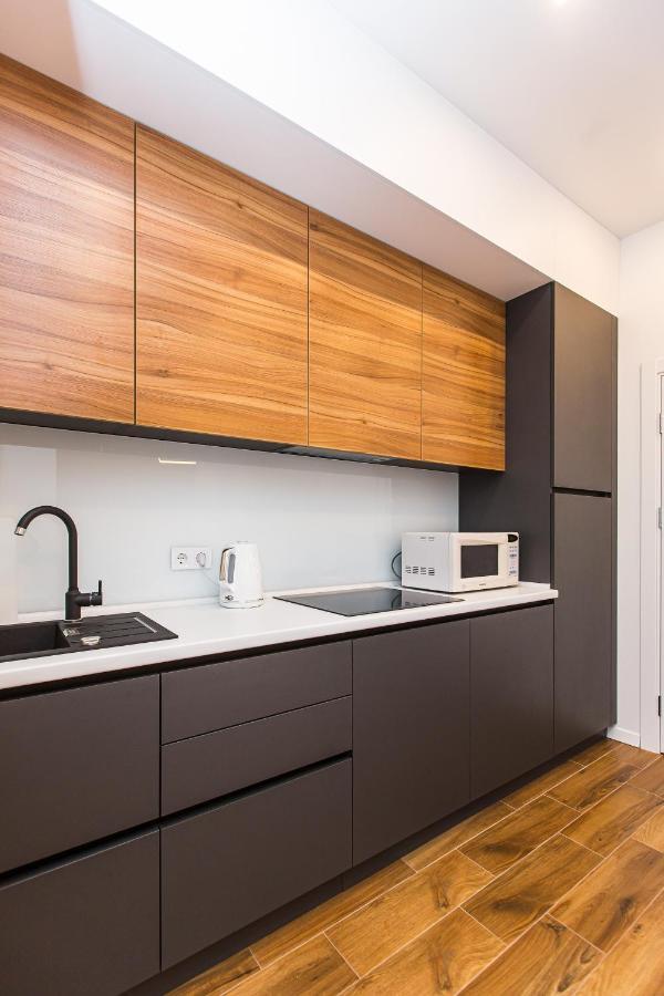3 Vodna Apartment Lviv Exterior photo